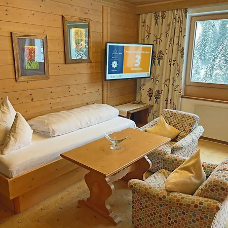 Alkira Aparthotel