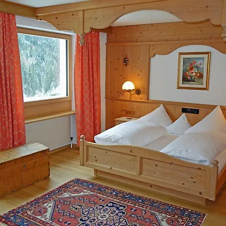 Alkira Aparthotel