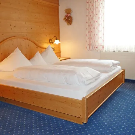 Alkira 3*
